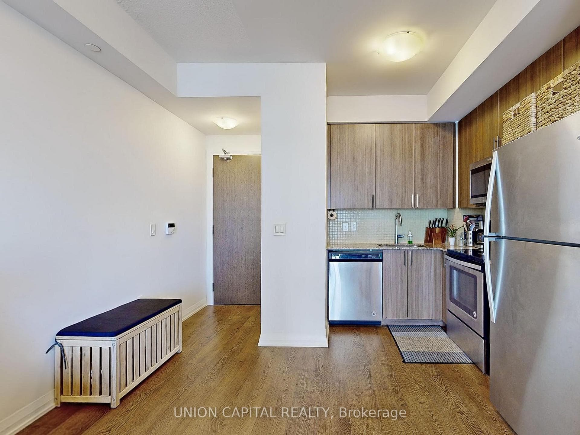 9560 Markham Road Unit 605 photo 17