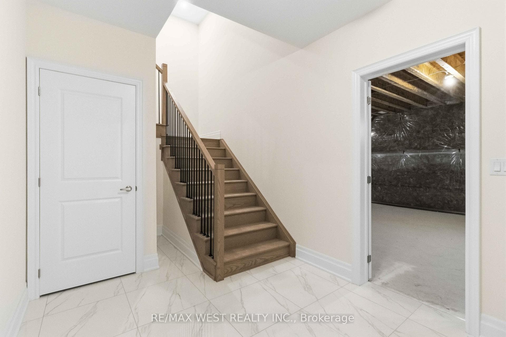 7 Saxby Farm Avenue photo 36