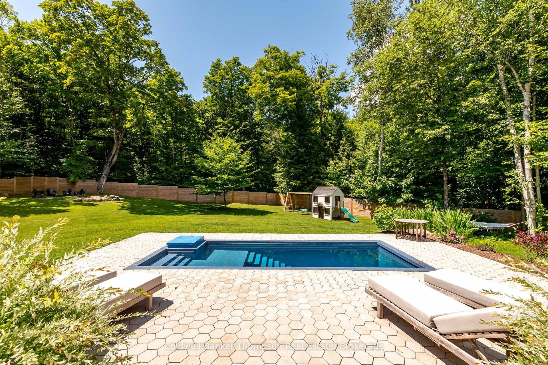 350 Skyhills Road photo 39