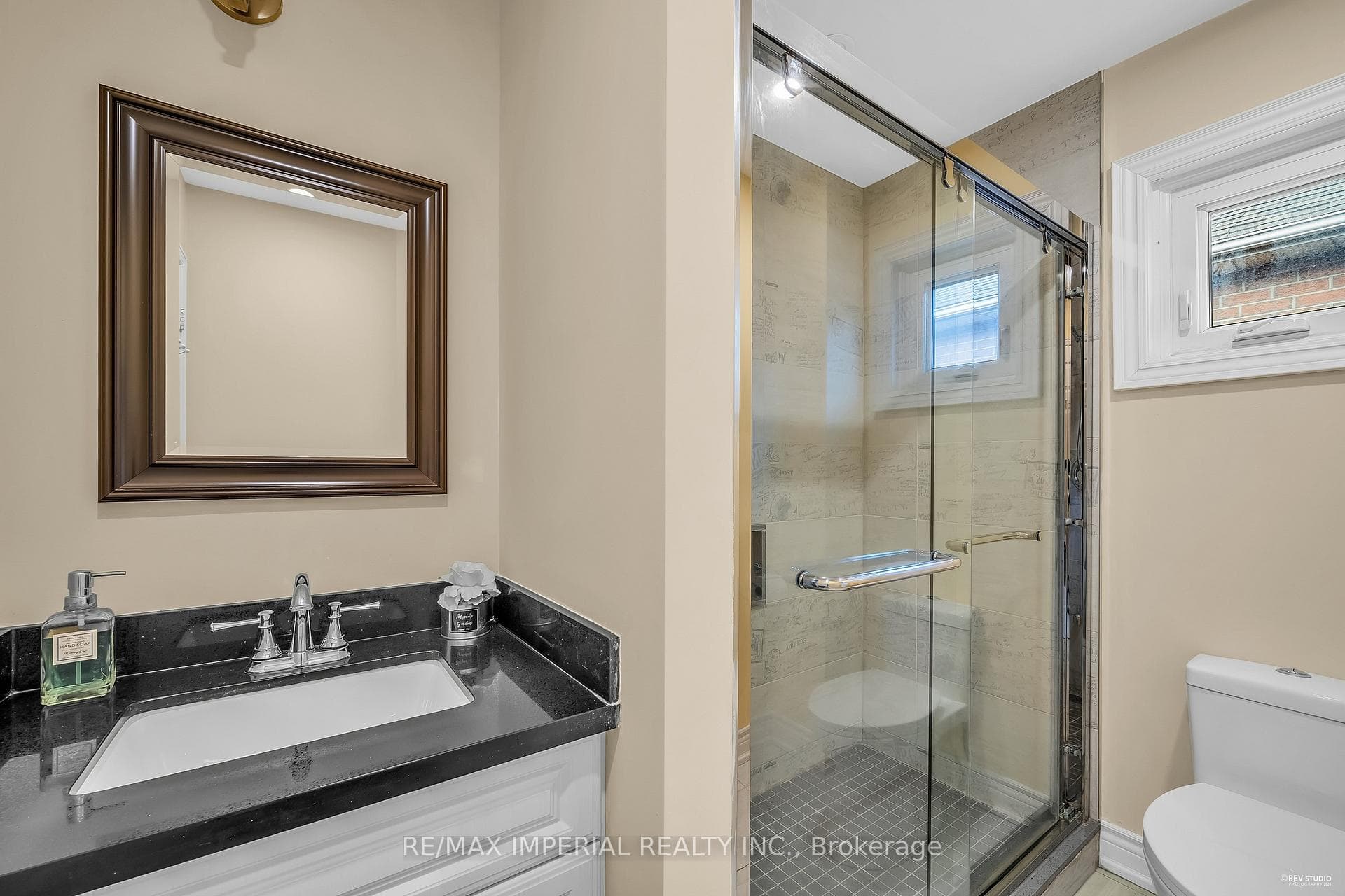 1179 Barleymow Street photo 24