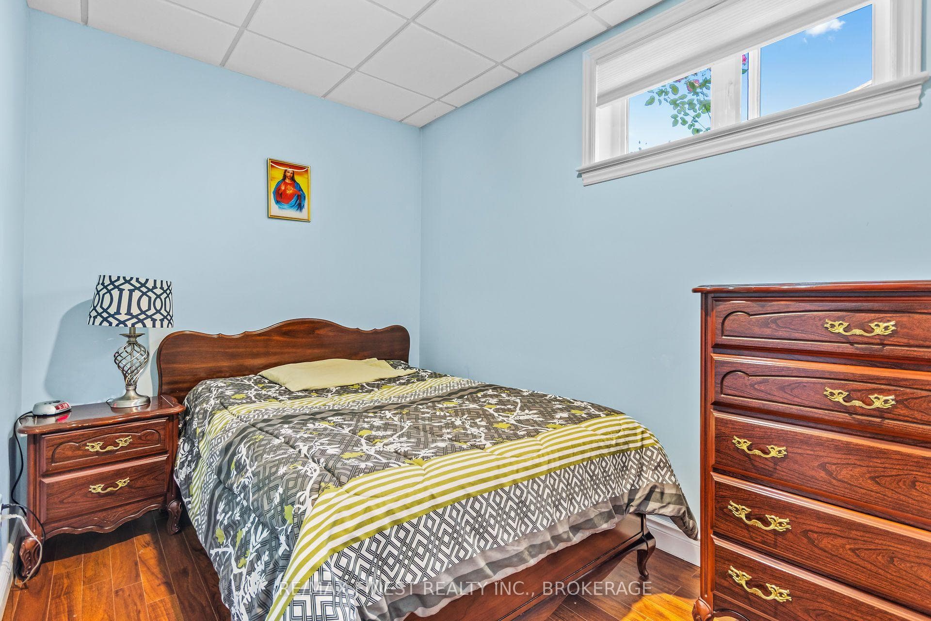 206 Pauline Tom Avenue photo 29