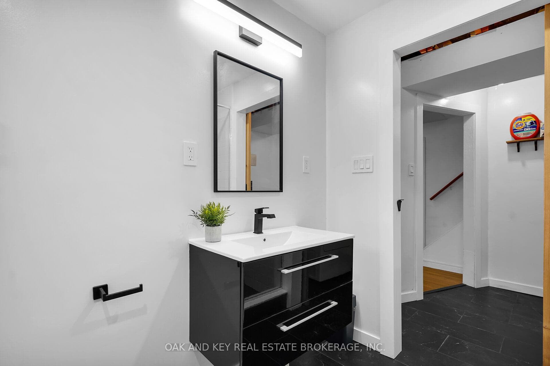 837 Osgoode Drive photo 28