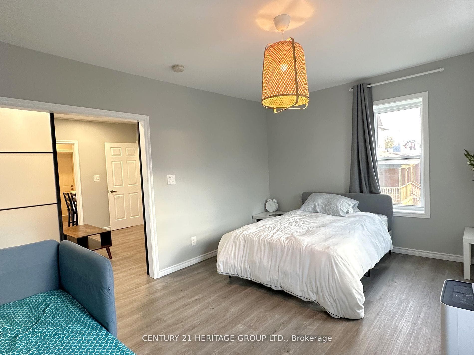 5002 Victoria Avenue photo 38