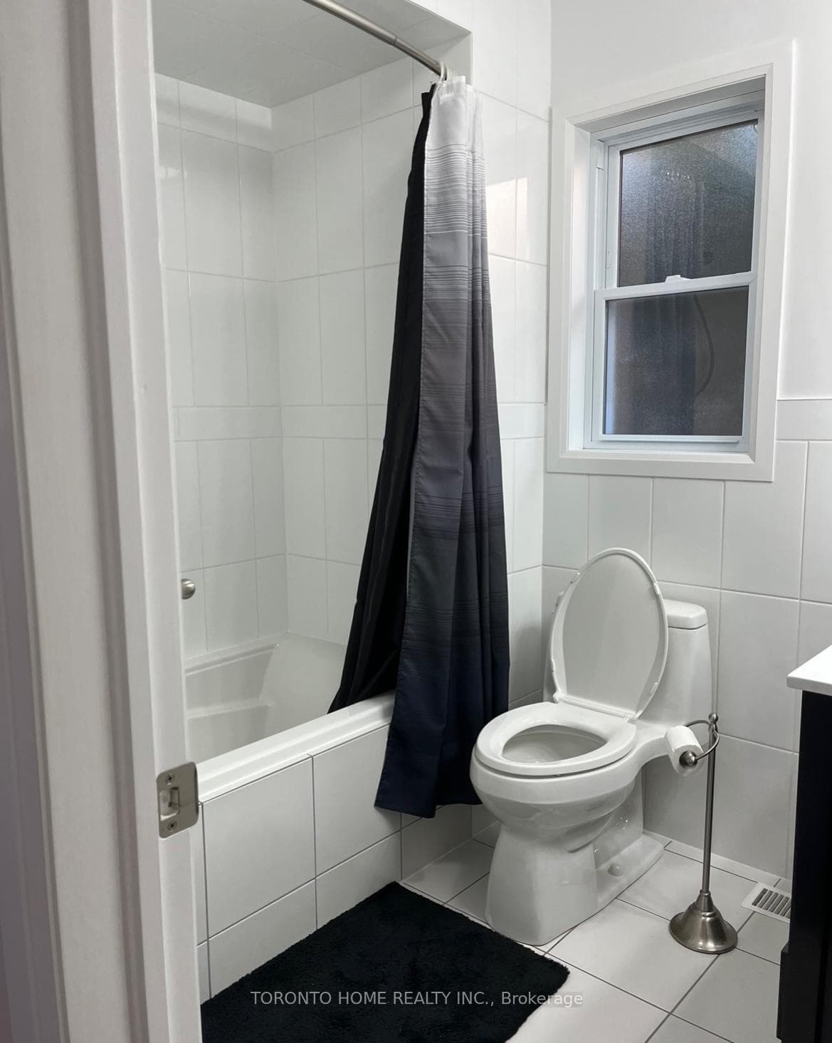 40 Amiens Road Unit (MAIN) photo 17