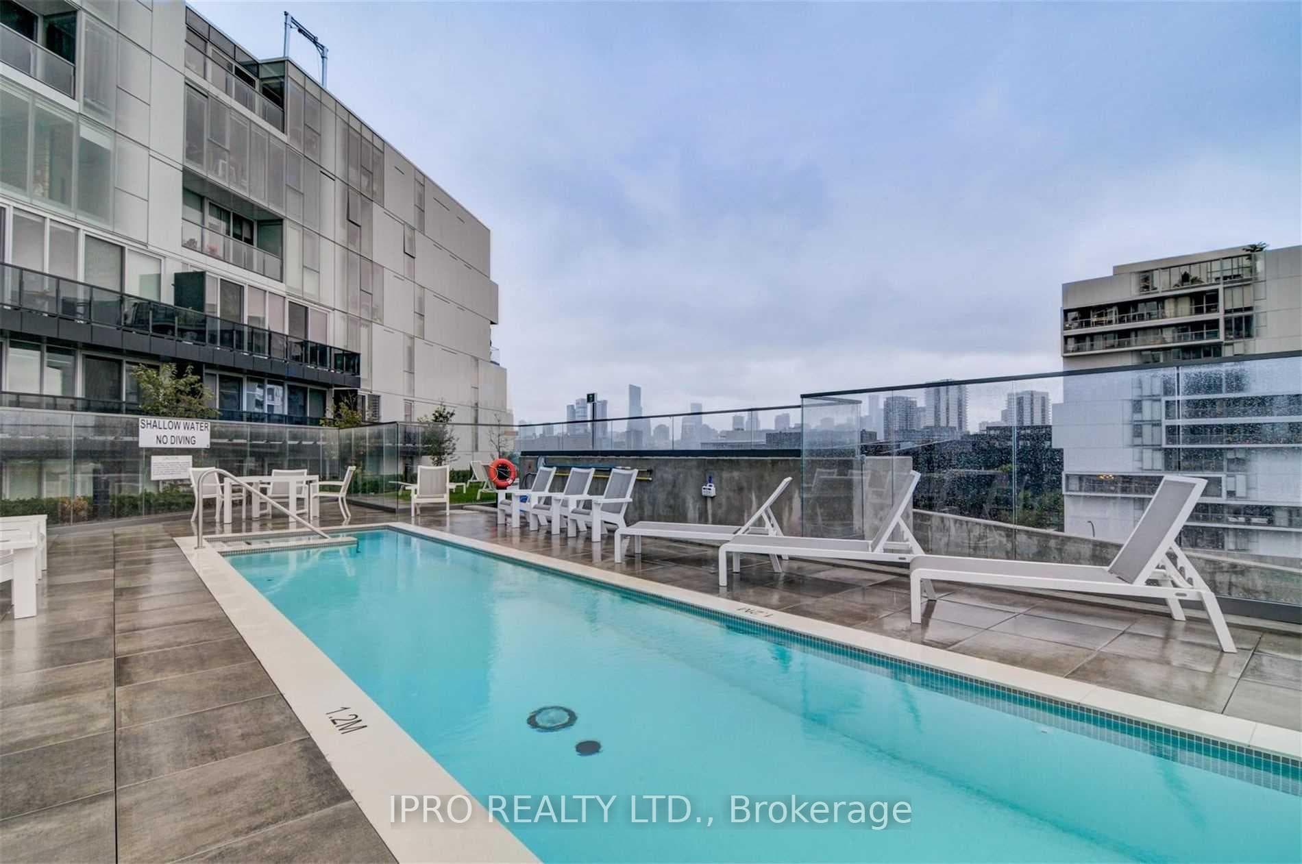 170 Bayview Avenue Unit 2810 photo 15