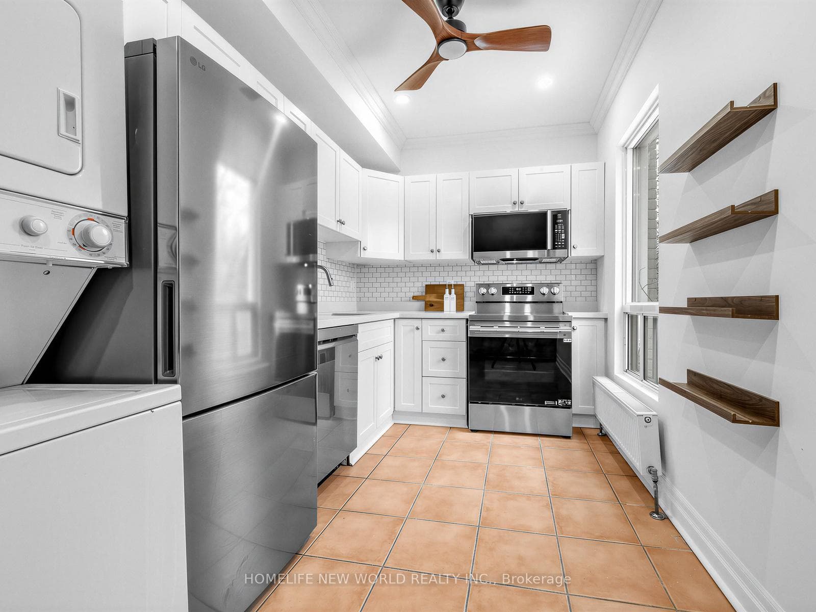 Brand new S/S appliances! Quartz counter top