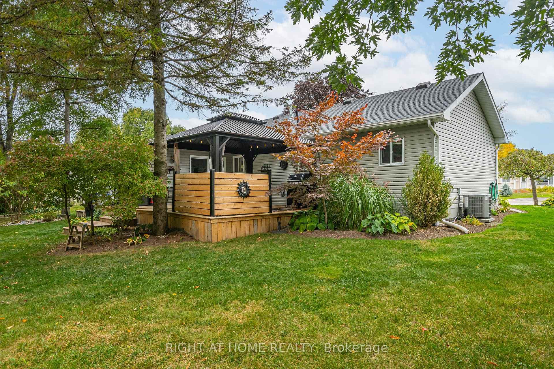 162 Mississauga Place photo 30