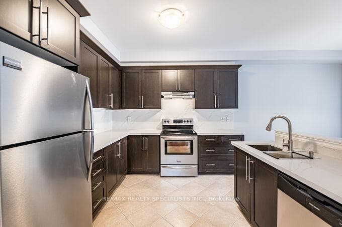 4663 Thomas Alton Boulevard photo 15