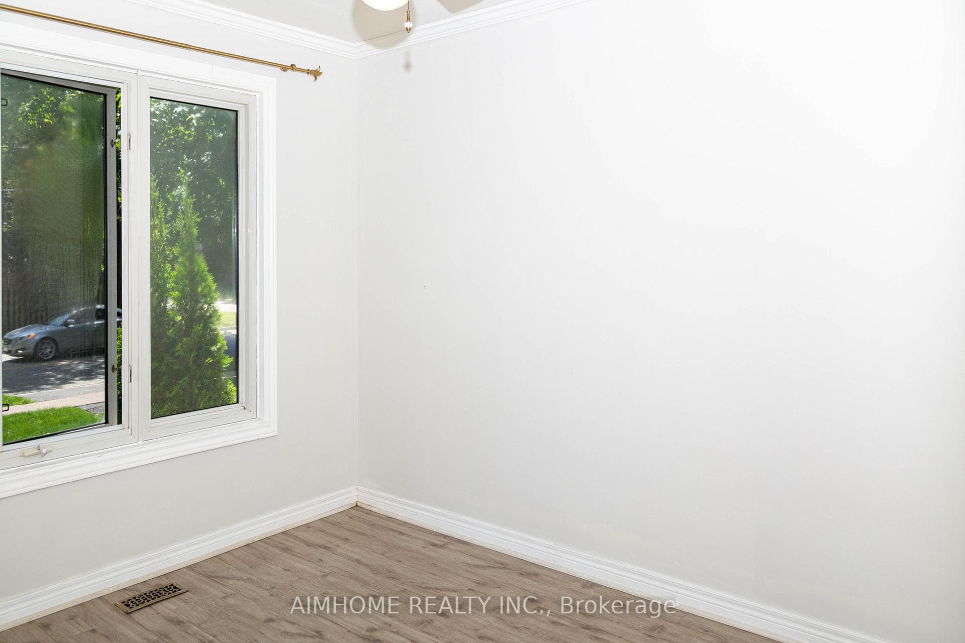 419 Crosby Avenue photo 13