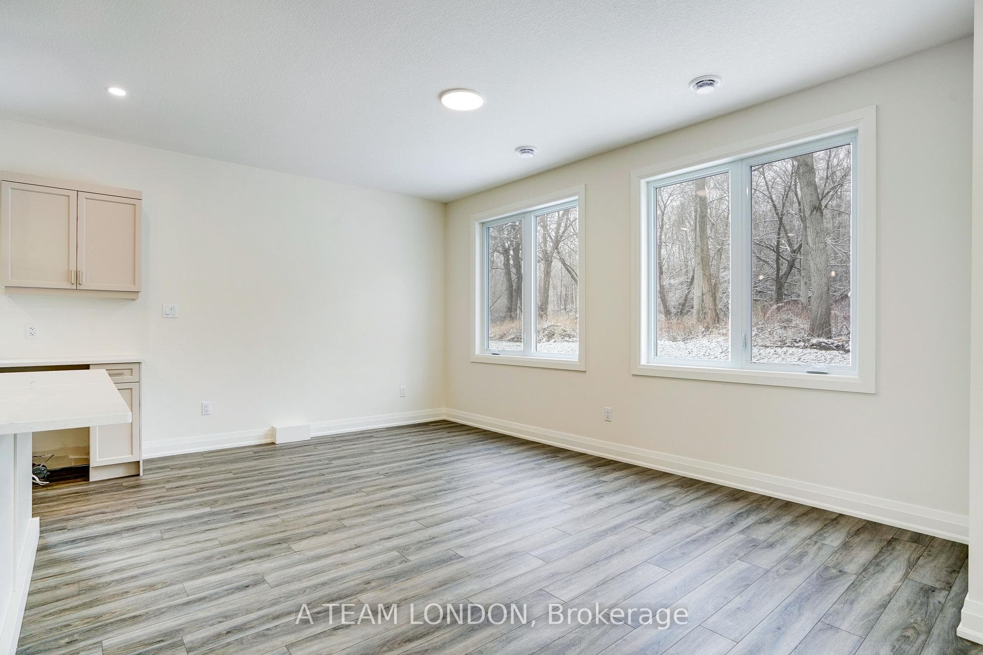 70 The Promenade N/A photo 15