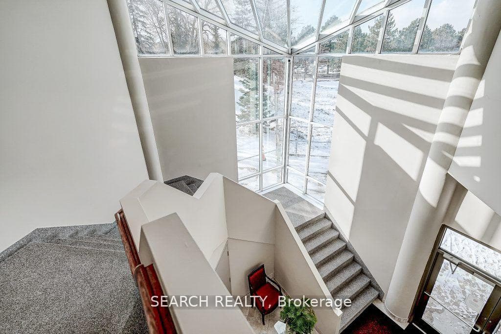 10 Dean Park Road Unit 1101 photo 11
