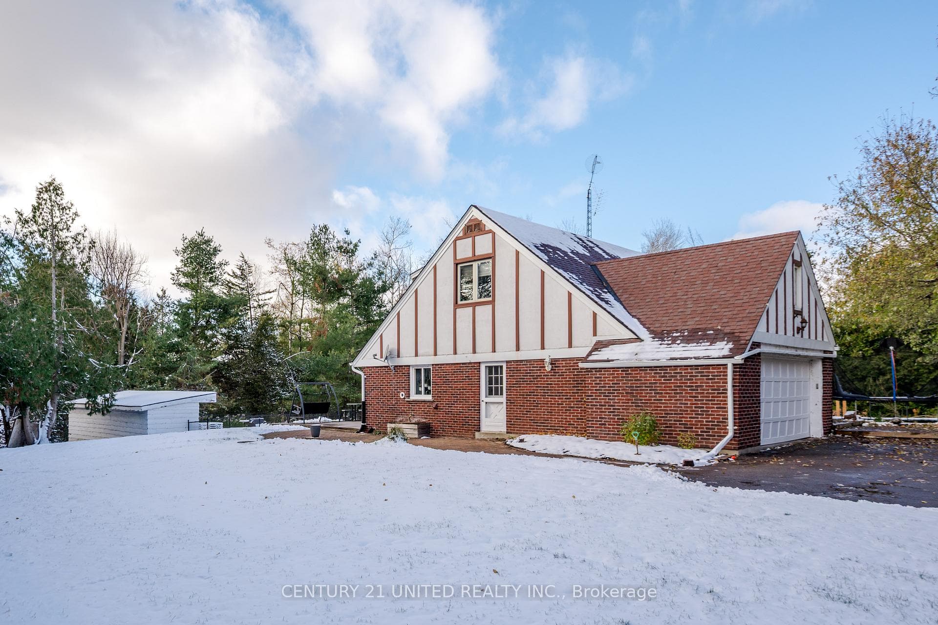 193 Kenedon Drive photo 44