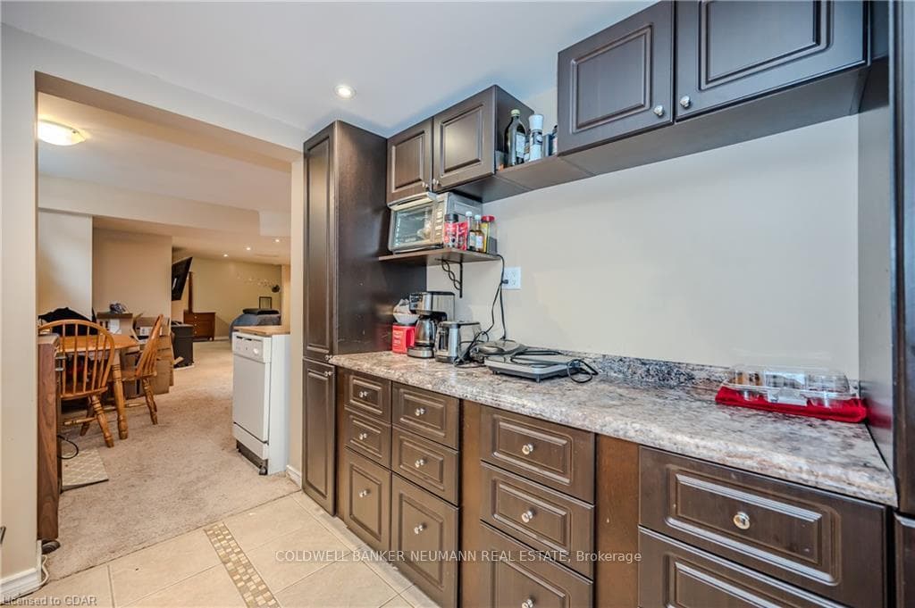 365 Watson Parkway Unit 7 photo 28