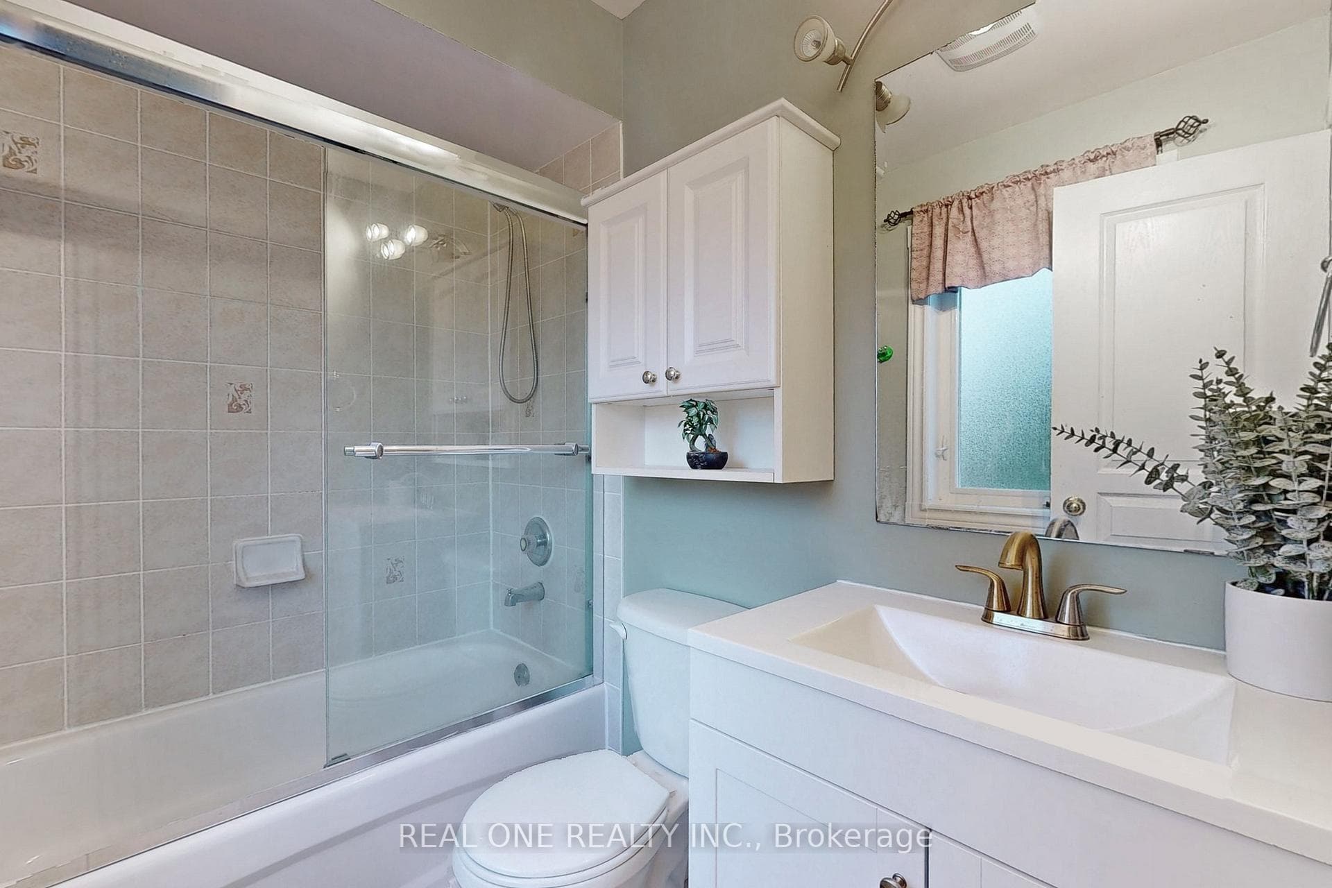 19 Longwood Avenue photo 21