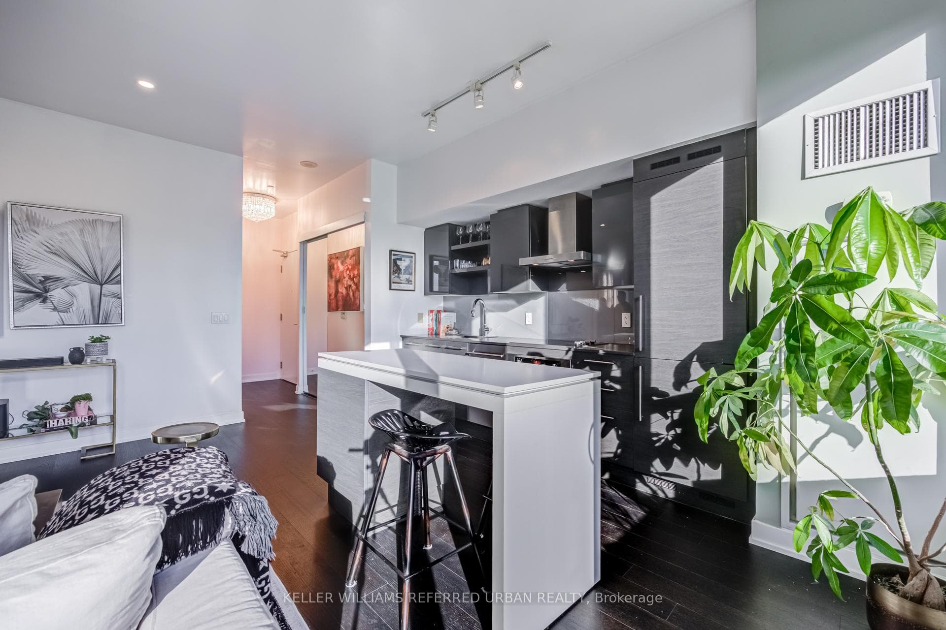 1030 King Street Unit 459 photo 13