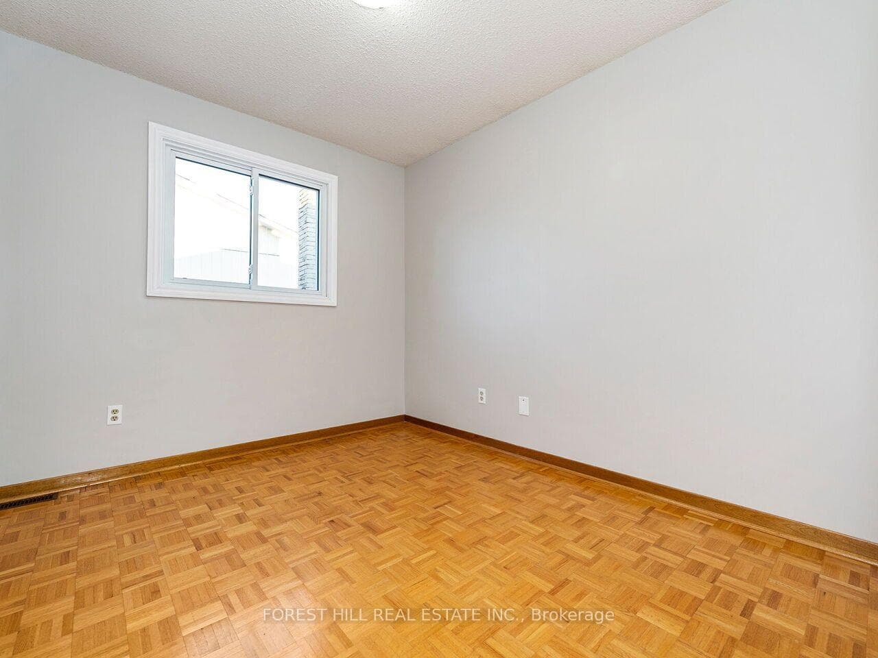 6193 Montevideo Road photo 12