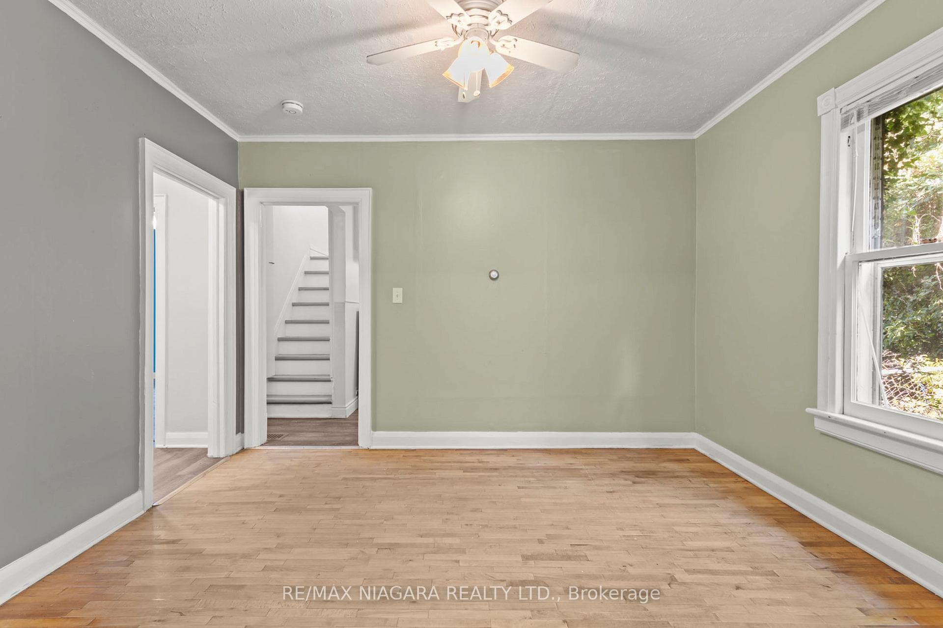 4073 Carroll Avenue photo 10