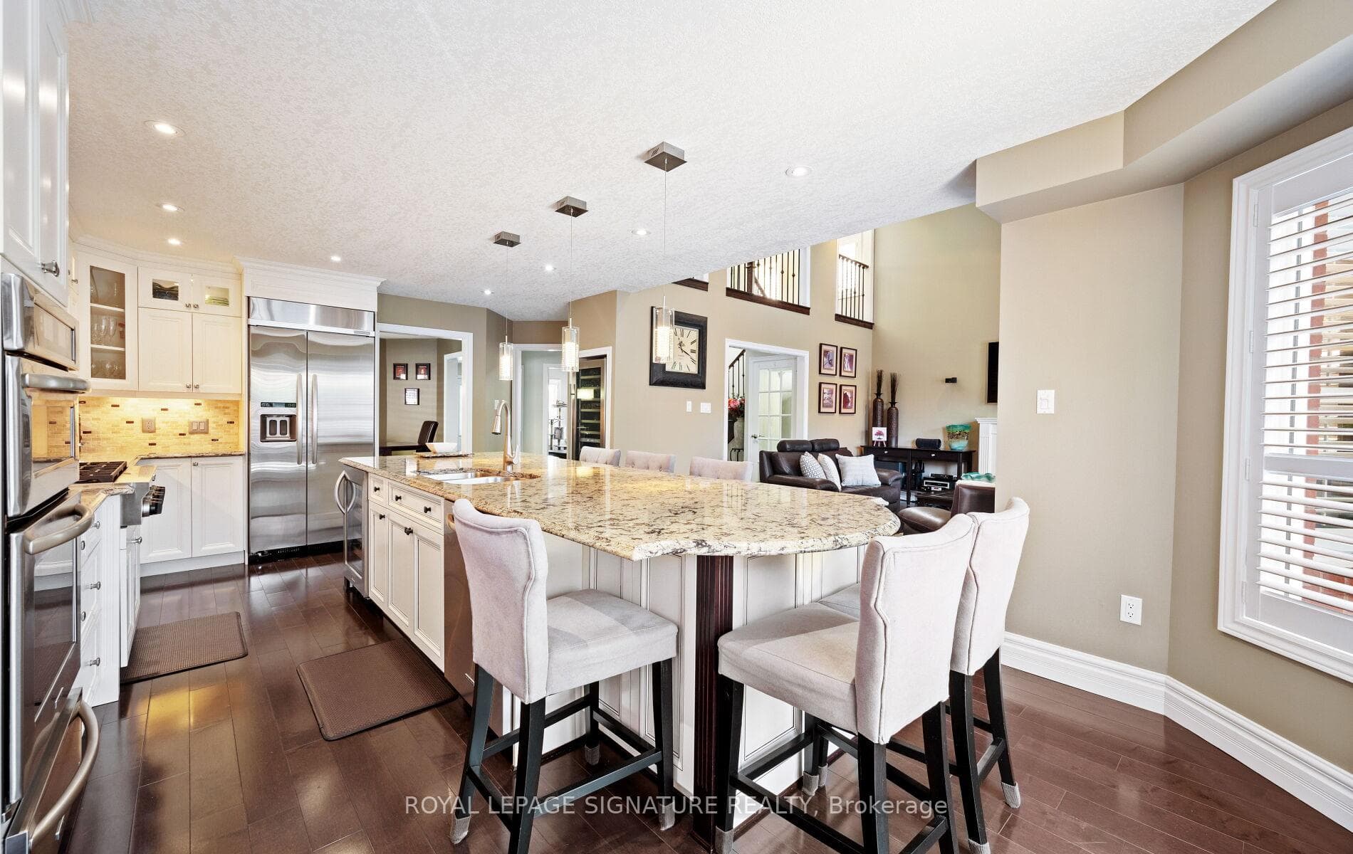 49 Harley Avenue photo 11