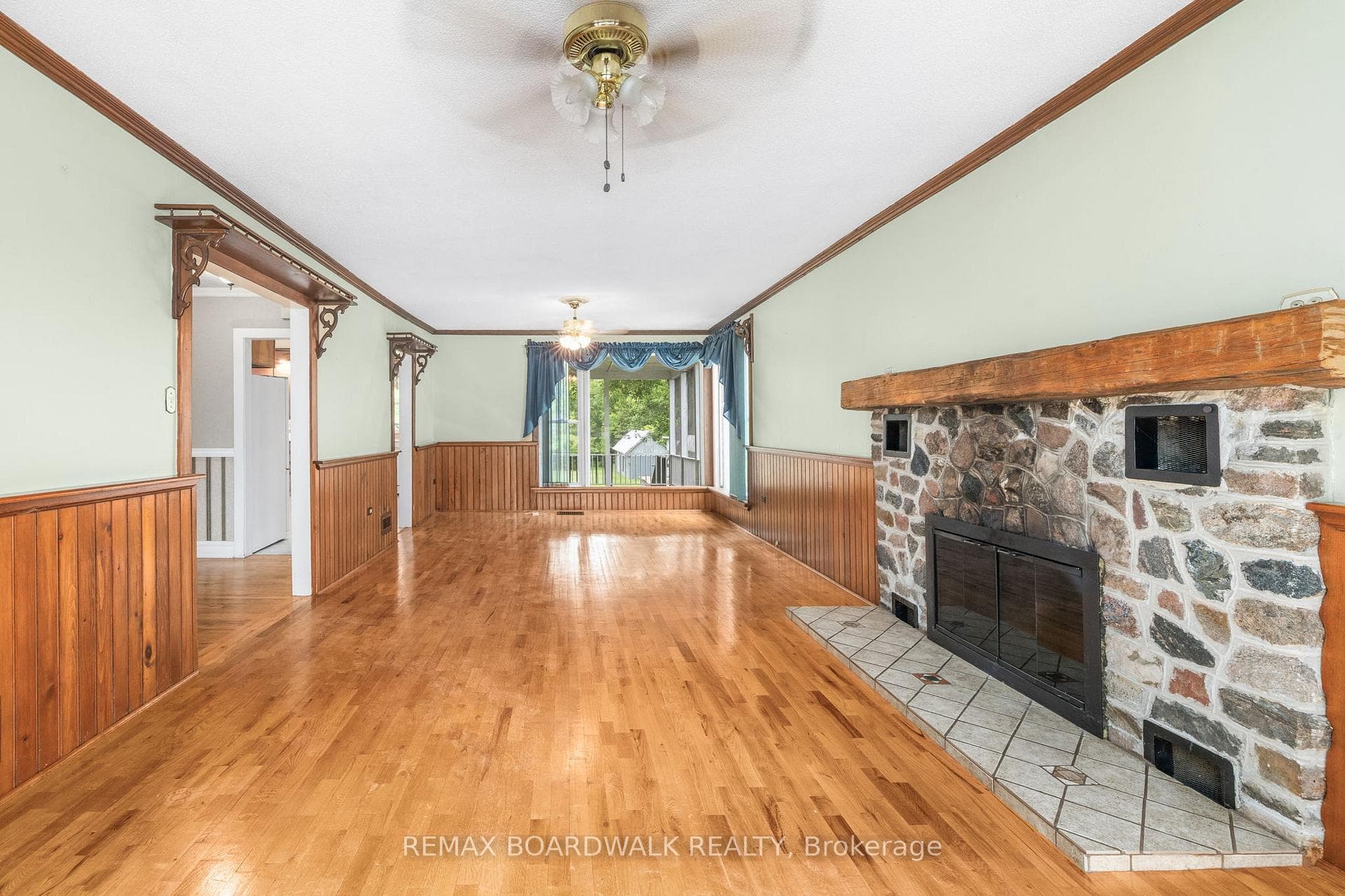 2377 Ramsay Conc 7B Road photo 5