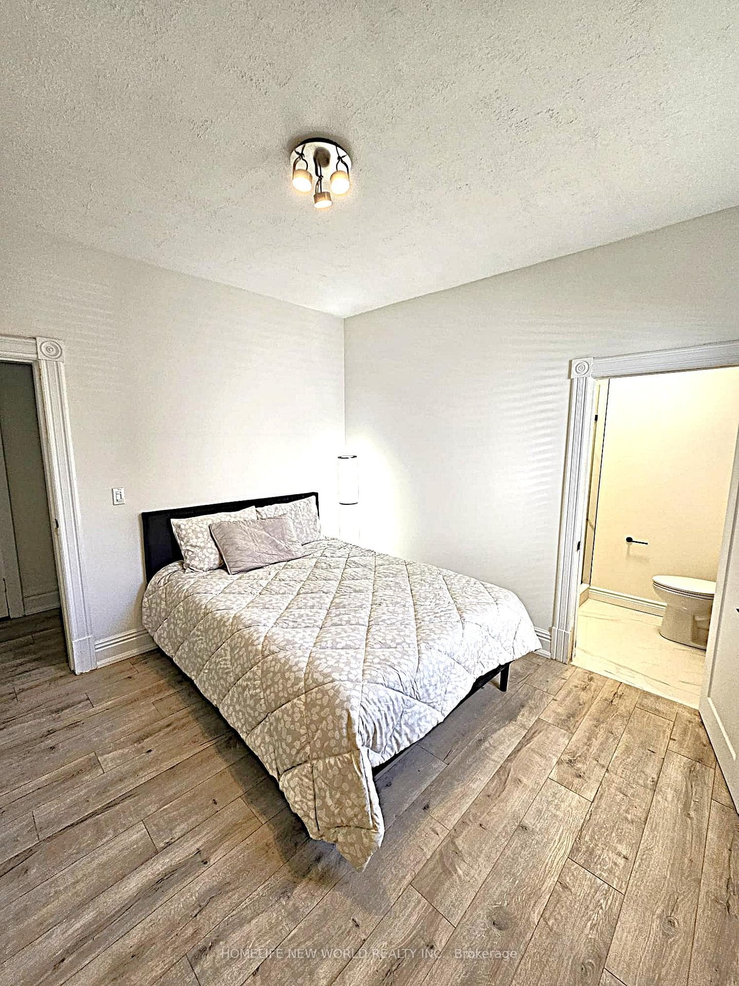 184 Prospect Street photo 12