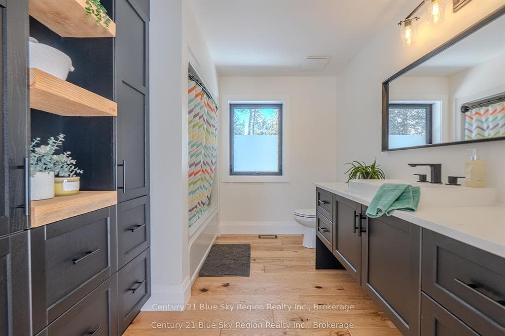 238 Niagara Road photo 35