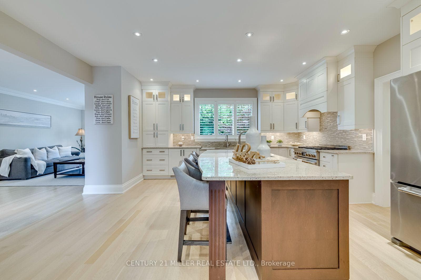 Chef's Kitchen With Oversized Island