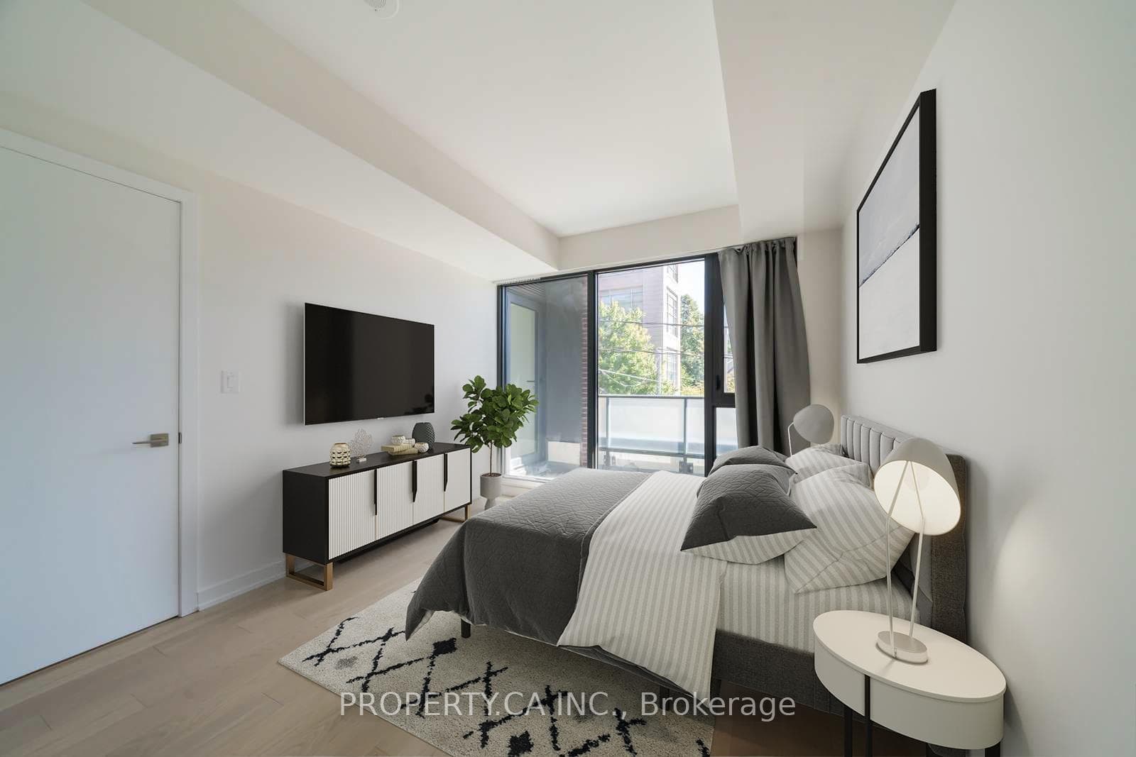430 Roncesvalles Avenue Unit 205 photo 8