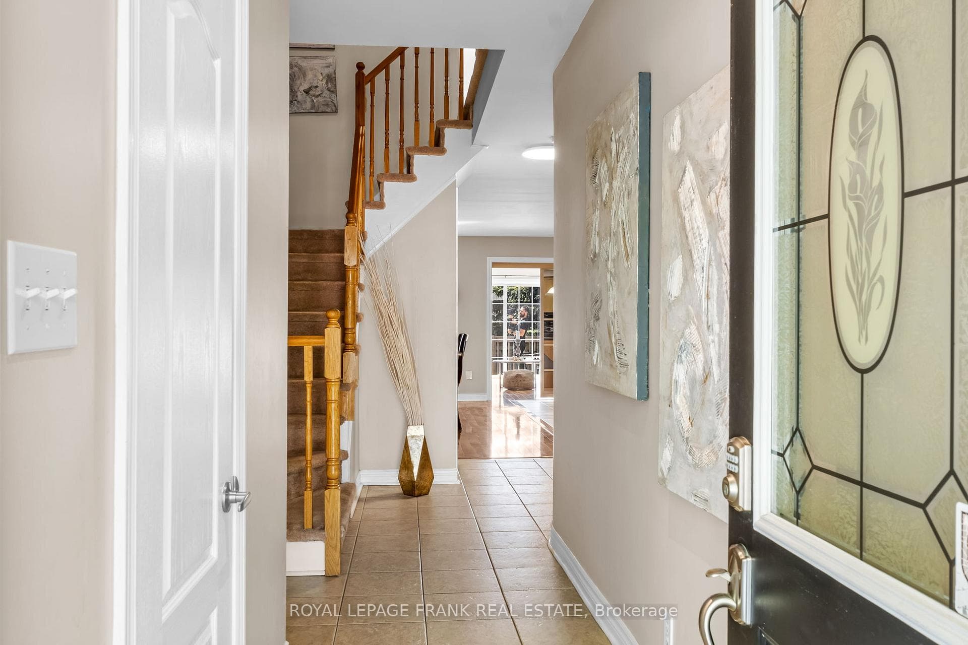 29 Gateway Court photo 5