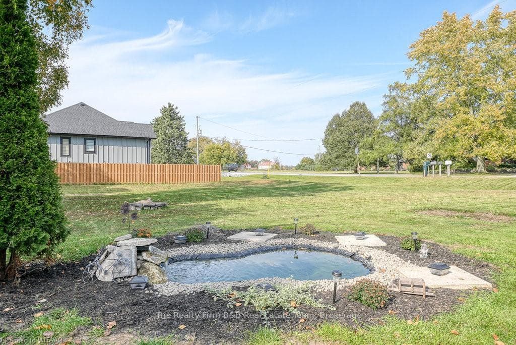 955 MID NWAL TOWNLINE Road photo 32
