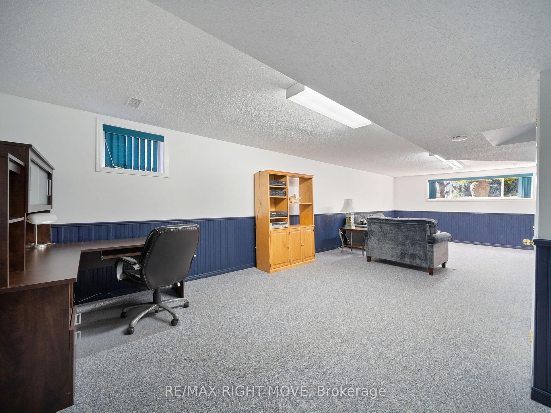 73 Carter Crescent photo 26