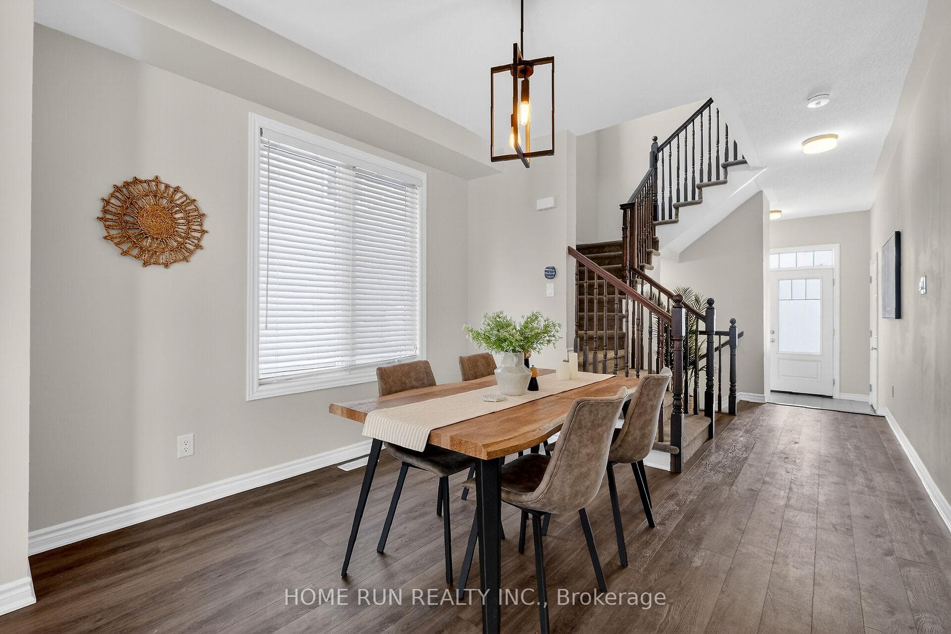 735 Megrez Way photo 16