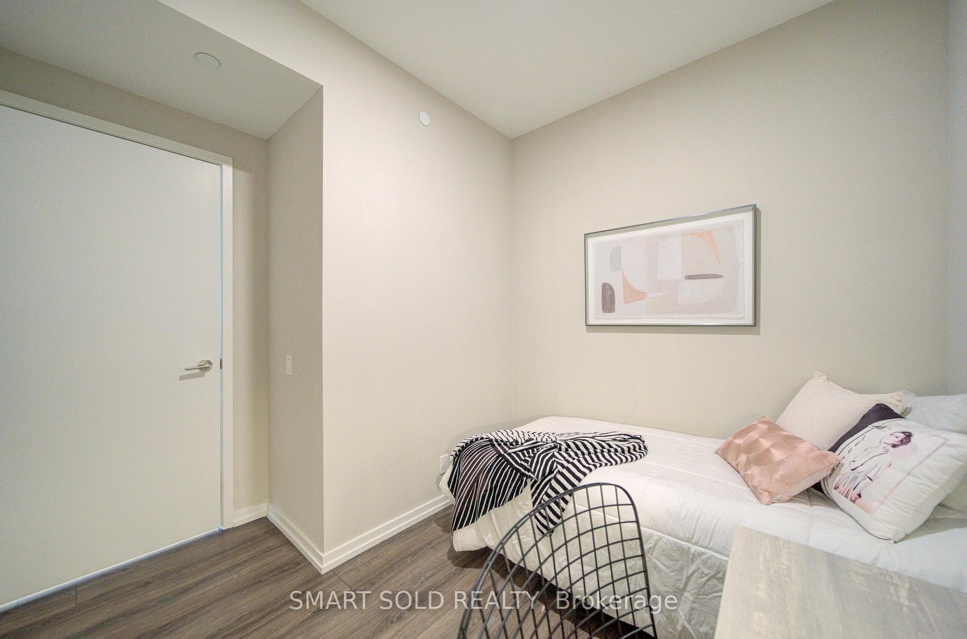 1000 Portage Parkway Unit 1807 photo 21