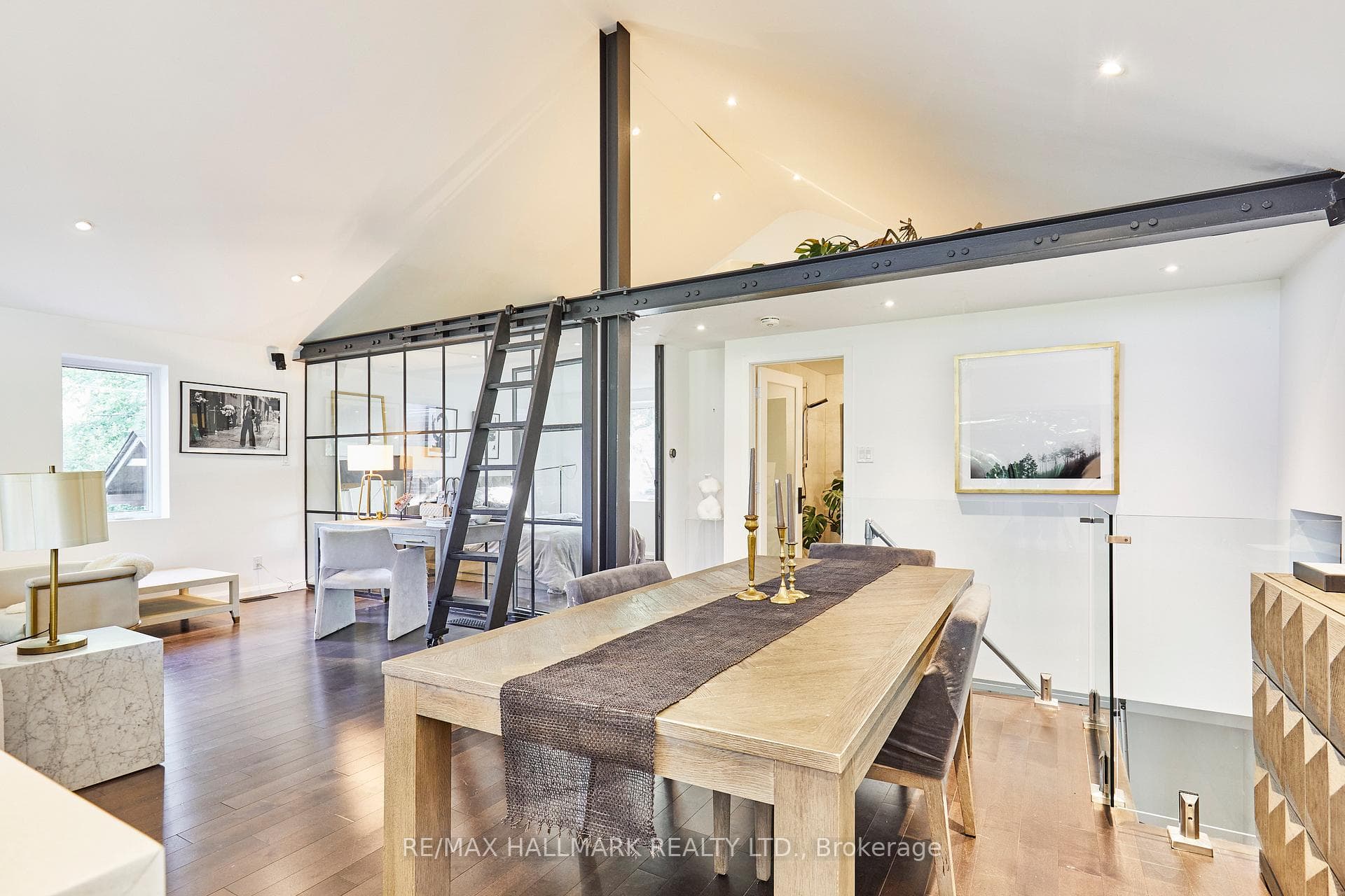 72 Sunnypoint Crescent photo 21