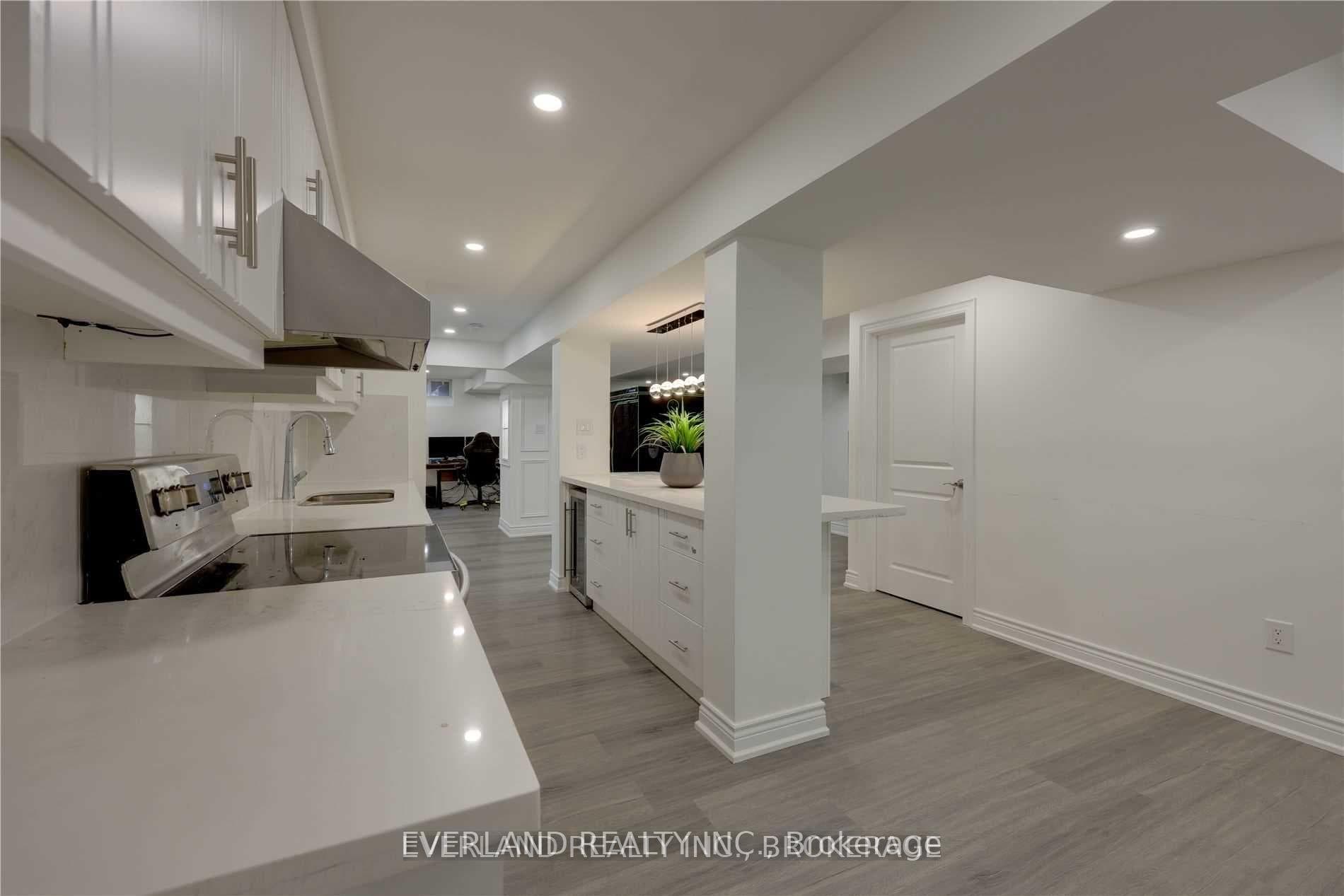 3 Frontier Drive photo 29