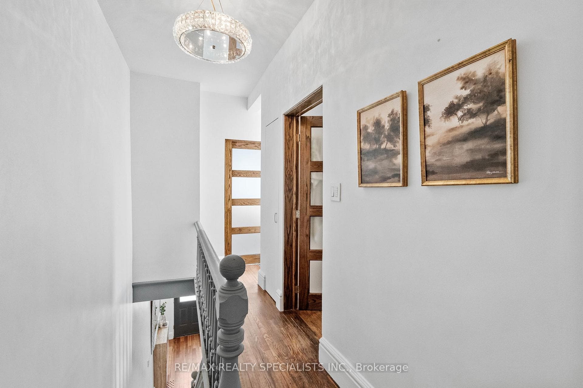 418 Ossington Avenue photo 19