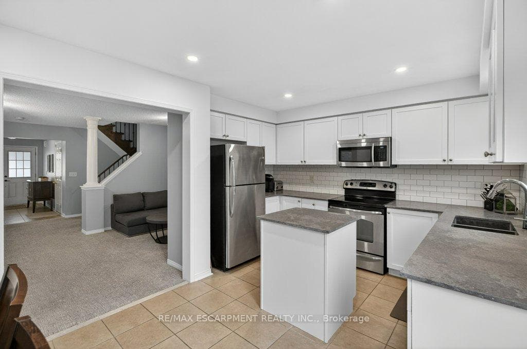 4831 VERDI Street photo 16