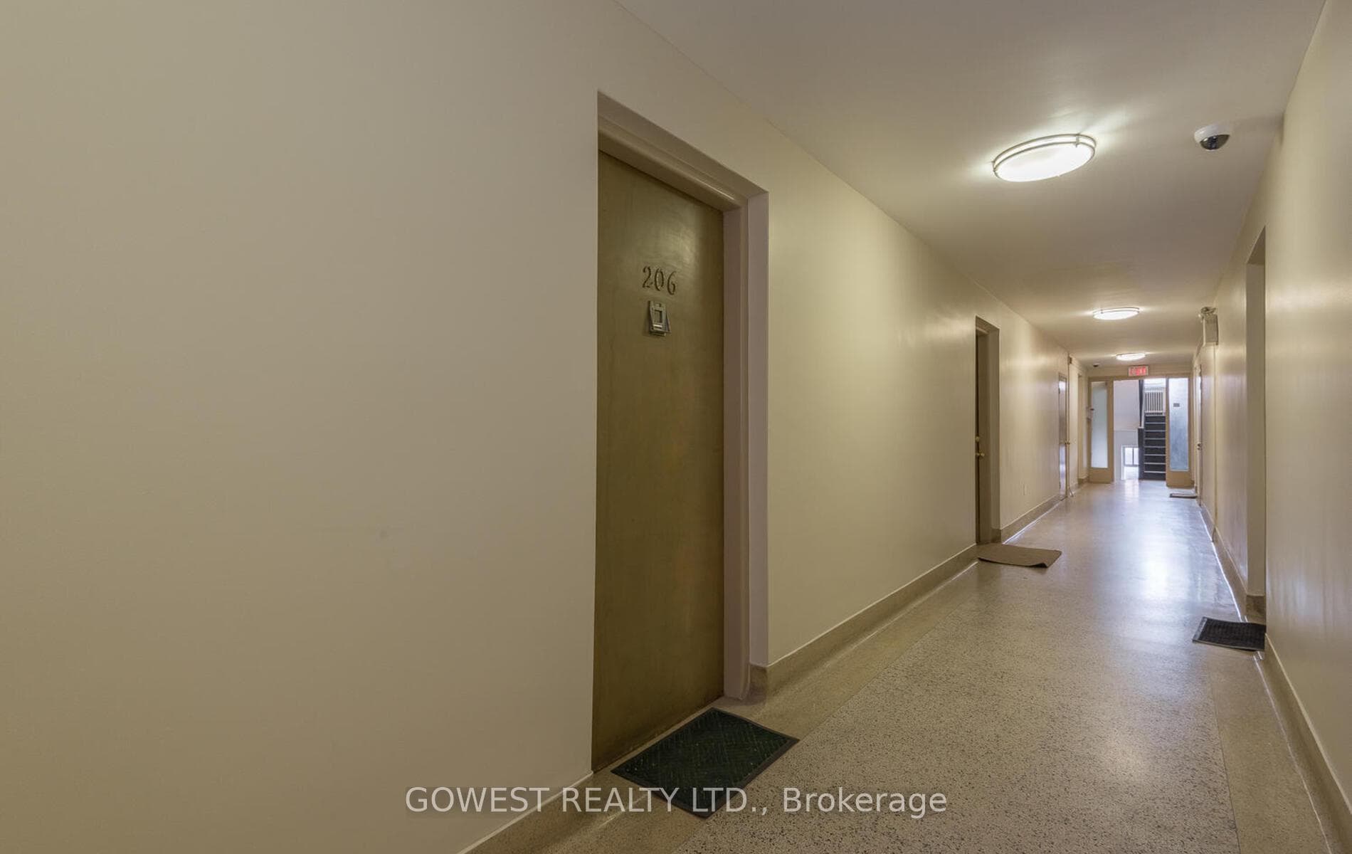 205 Keele Street Unit 206 photo 9