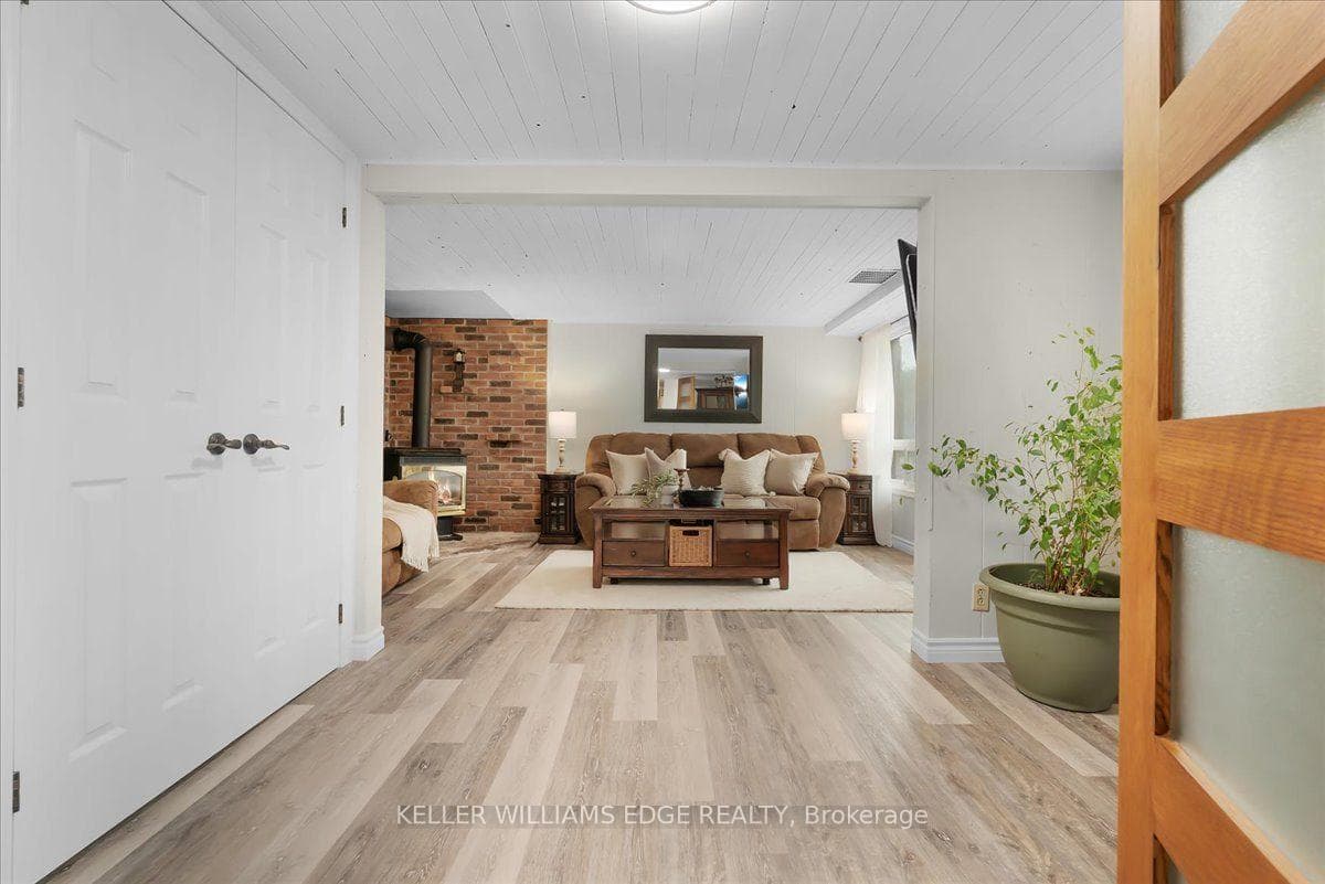 421 Rock Chapel Road photo 13