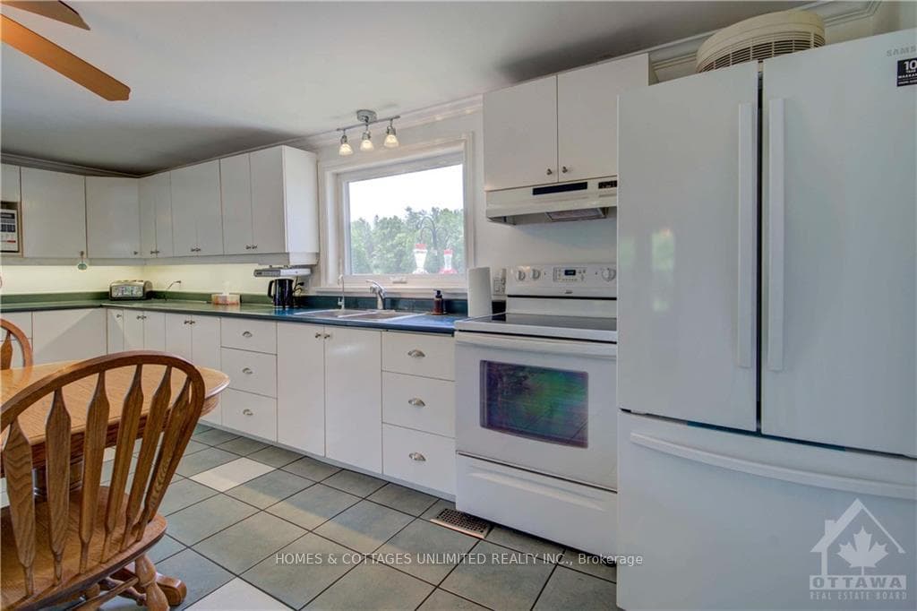 3602 LAVANT MILL Road photo 10