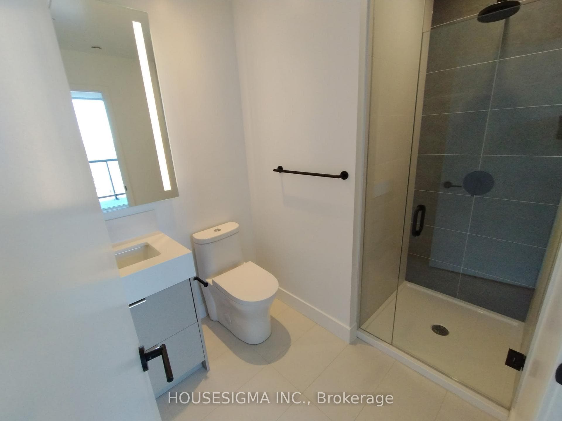 308 JARVIS Street Unit 2911 photo 10