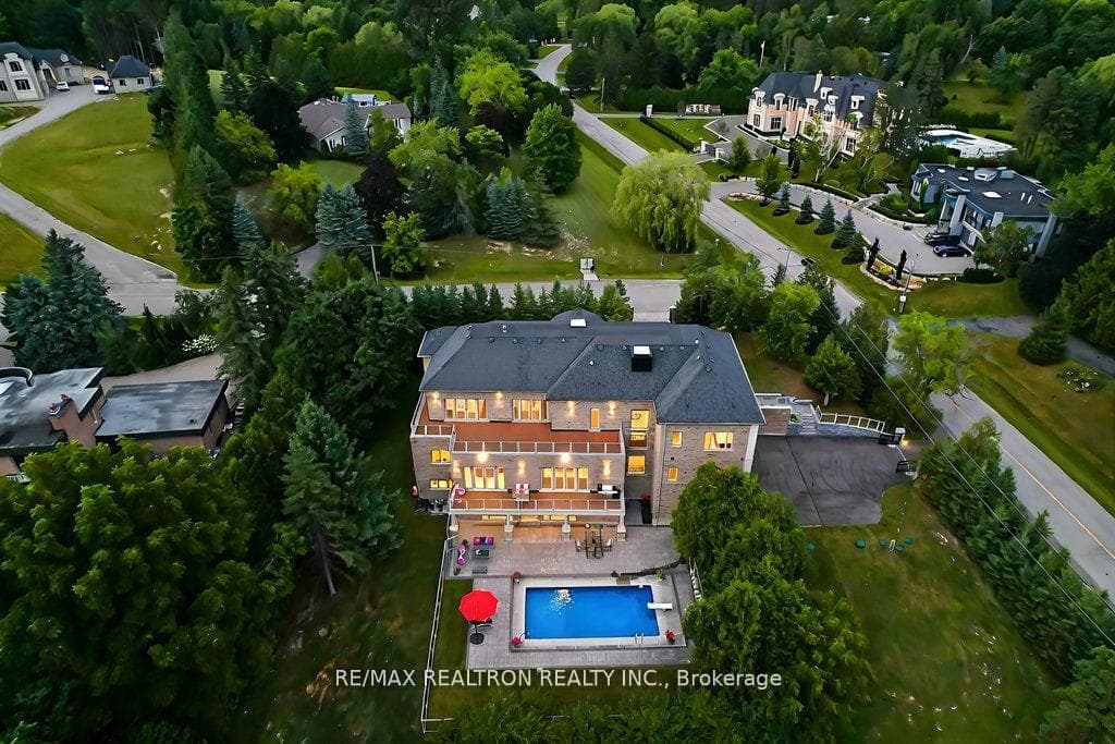 2 Blueberry Lane photo 37