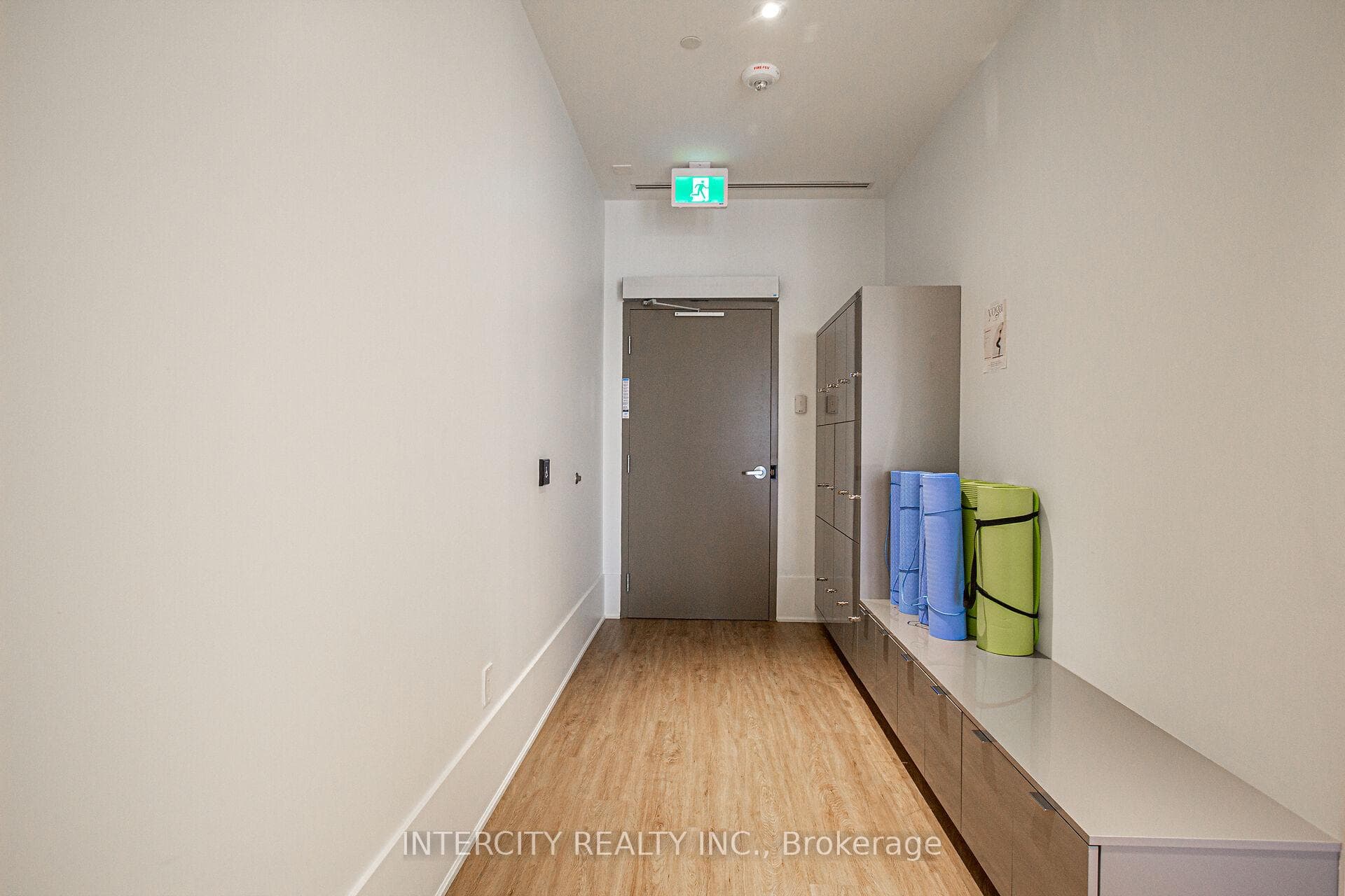 2007 James Street Unit 1307 photo 24