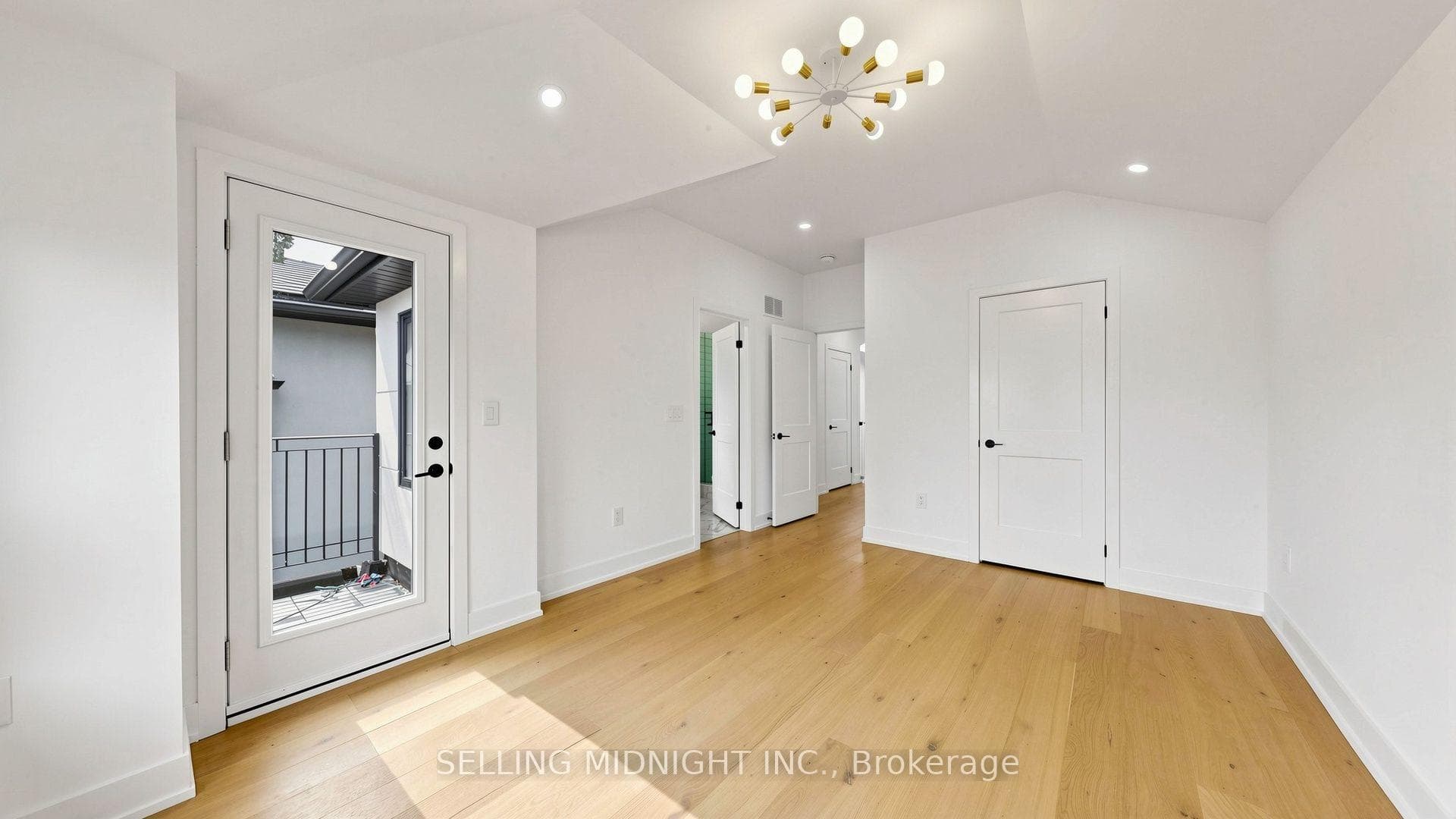 42 Guthrie Avenue photo 25