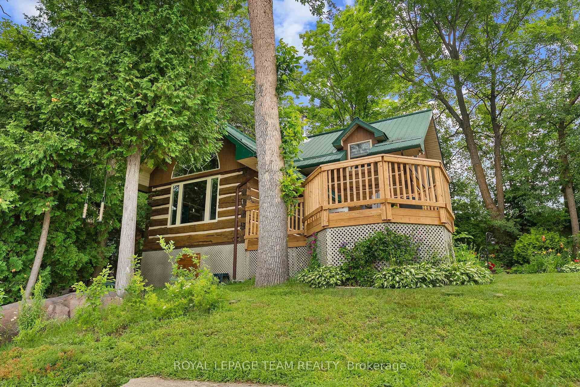 58 Hendry Lane photo 1