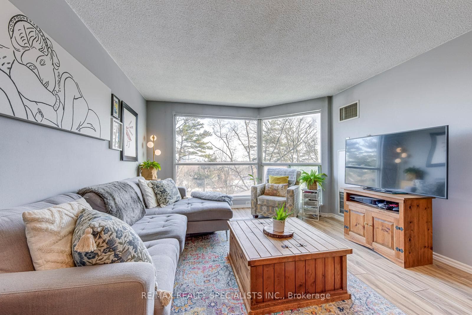 2155 Burnhamthorpe Road Unit 601 photo 22