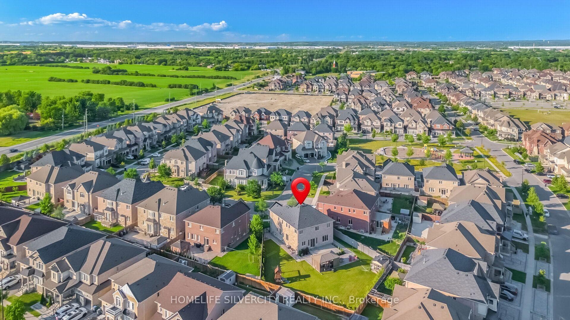 14 Observatory Crescent photo 41