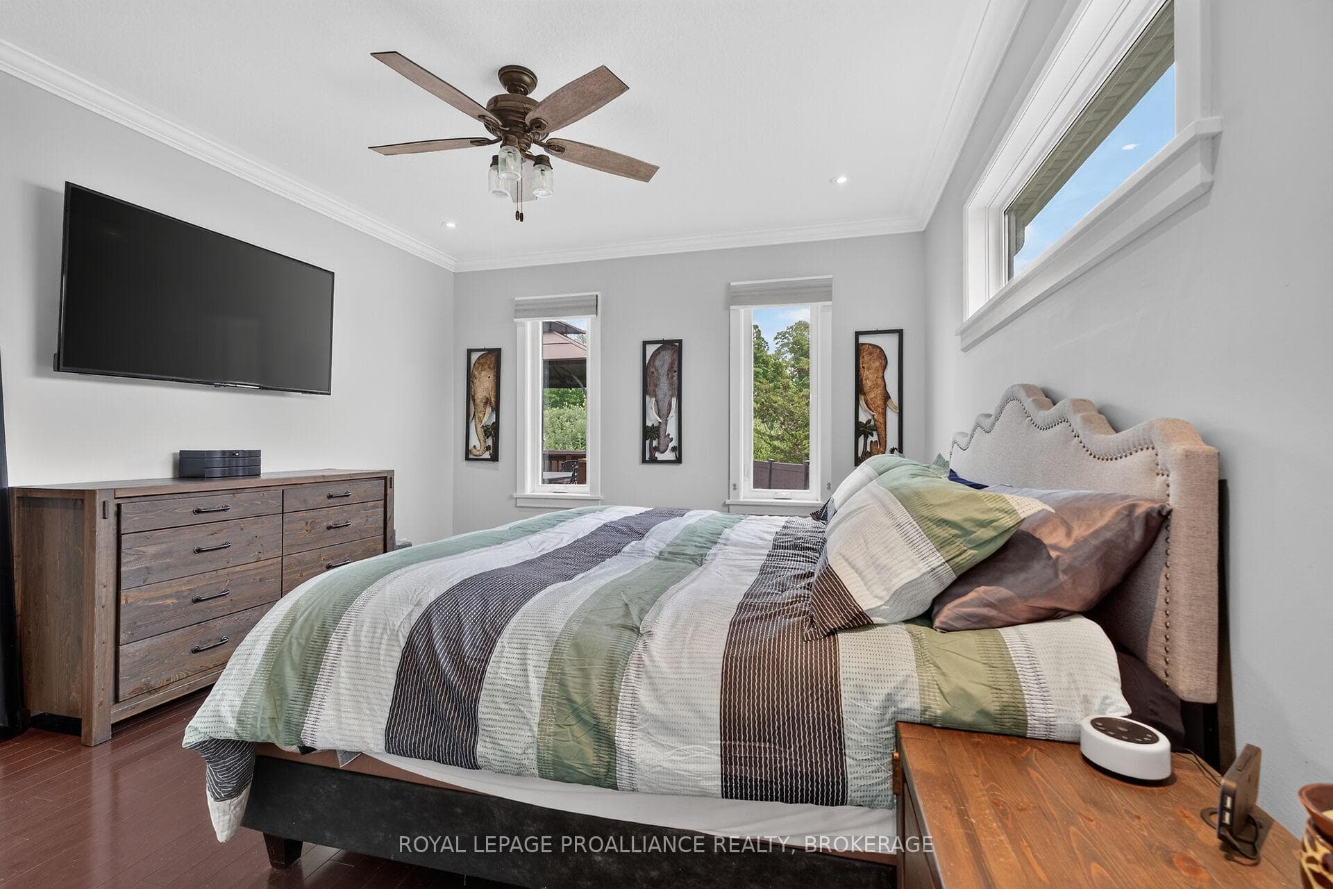 142 Gildersleeve Boulevard photo 20