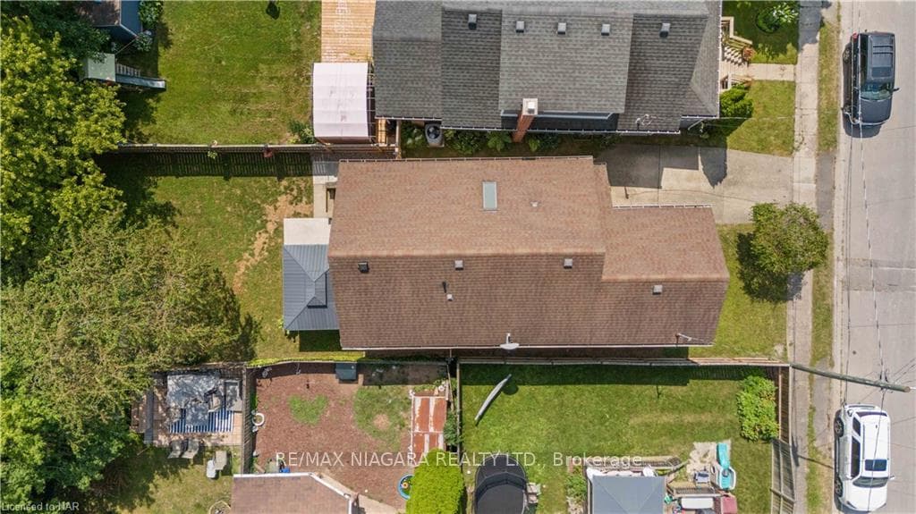 126 MARGERY Road photo 30