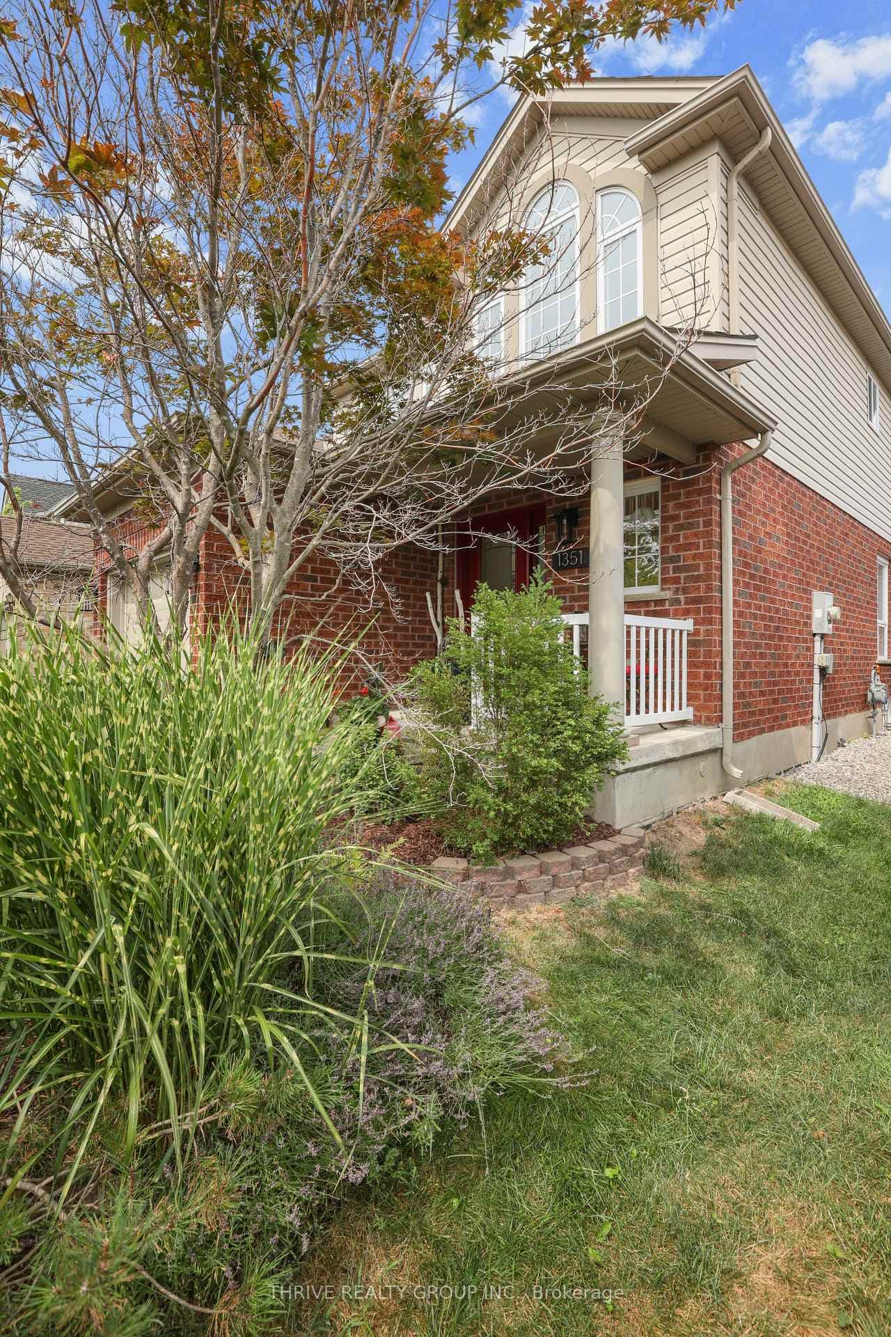 1351 Pleasantview Drive photo 4