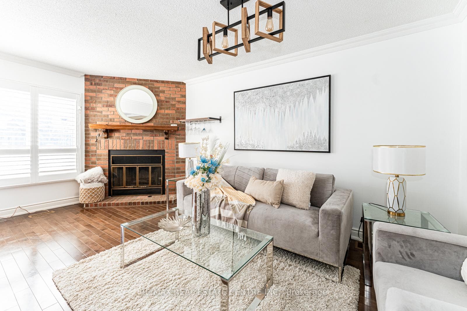 3248 Dovetail Mews photo 9